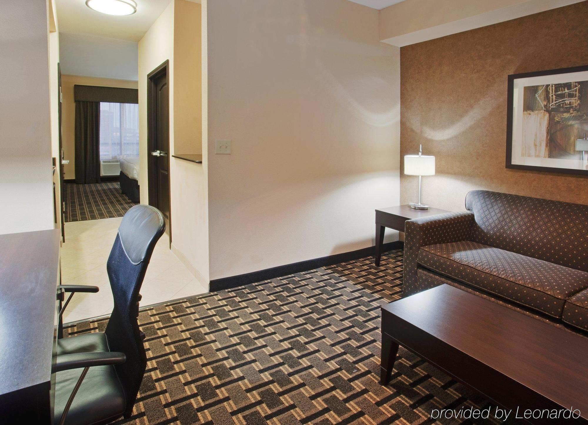 Holiday Inn Arlington Northeast, An Ihg Hotel Room photo